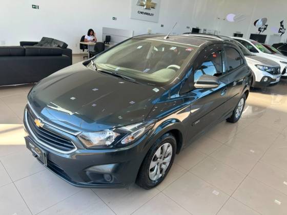 CHEVROLET ONIX 1.0 MPFI LT 8V FLEX 4P MANUAL CHEVROLET ONIX 1.0 MPFI LT 8V FLEX 4P MANUAL